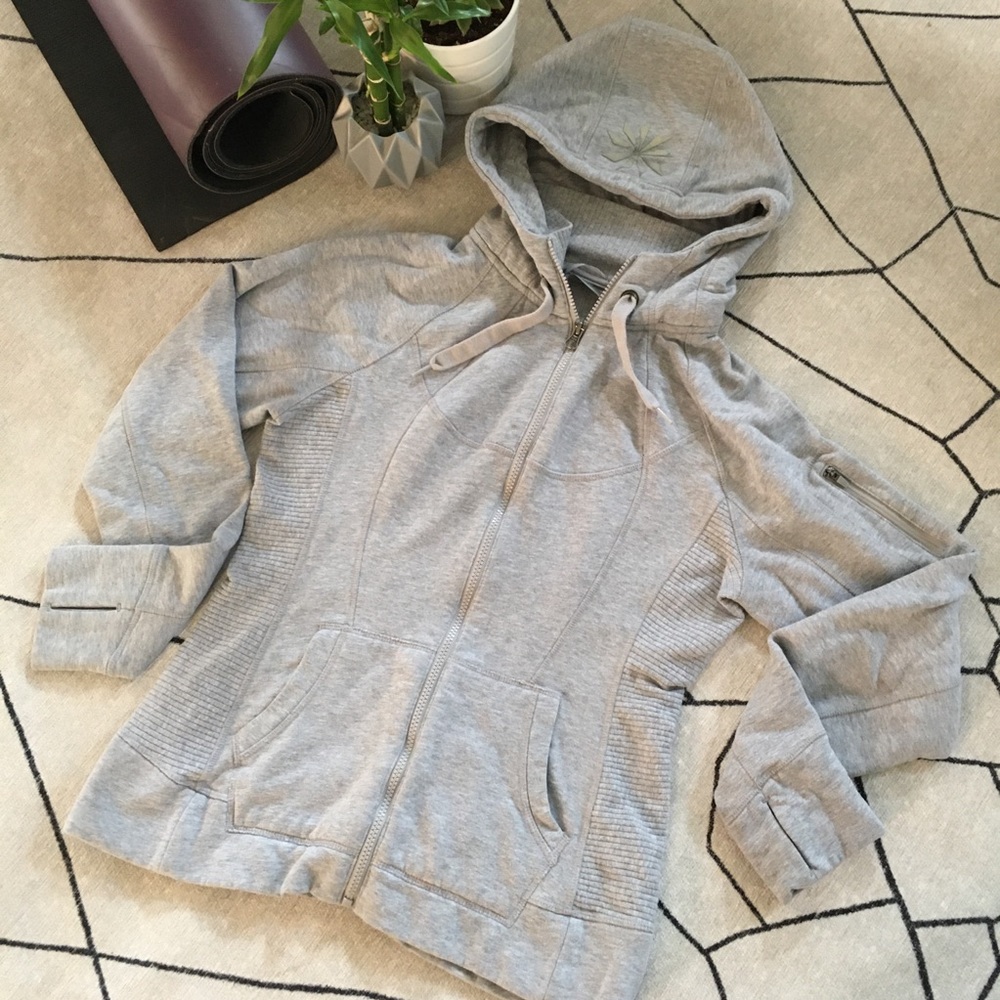 Athleta zip hoodie with thumbholes